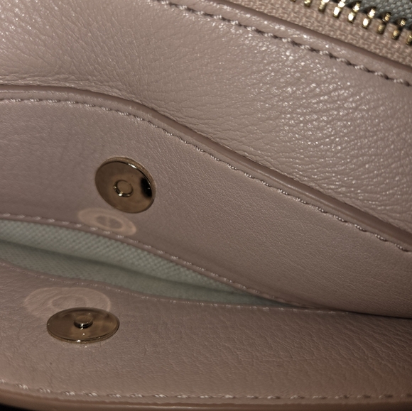 Kate Spade Hayes Street Arla Crossbody - Picture 5 of 8